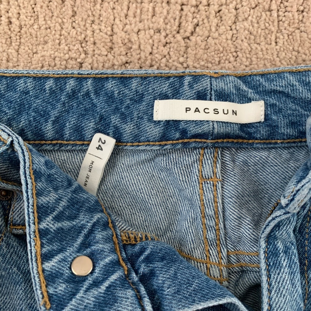 PacSun Mom Jeans - Picture 3 of 3